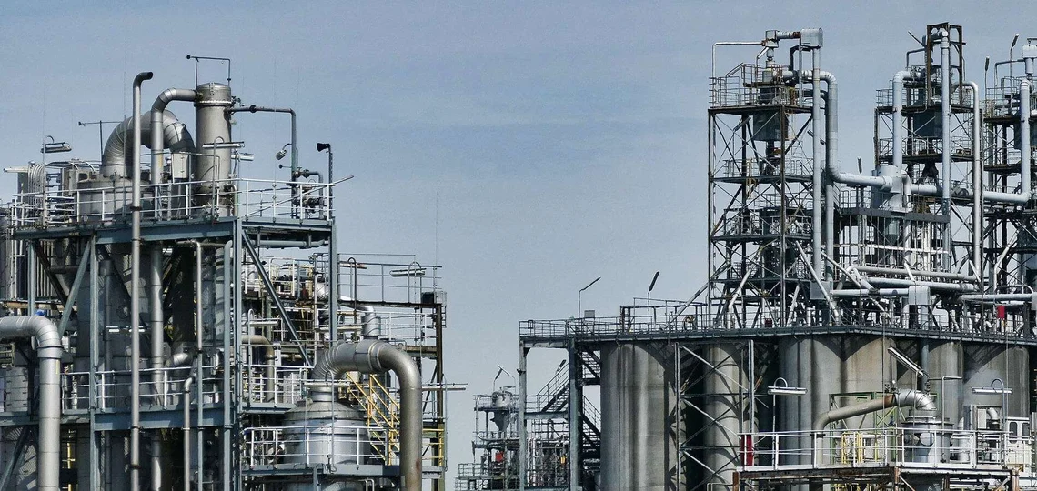 Le gouvernement français sollicite ses raffineurs pour augmenter la production de carburants