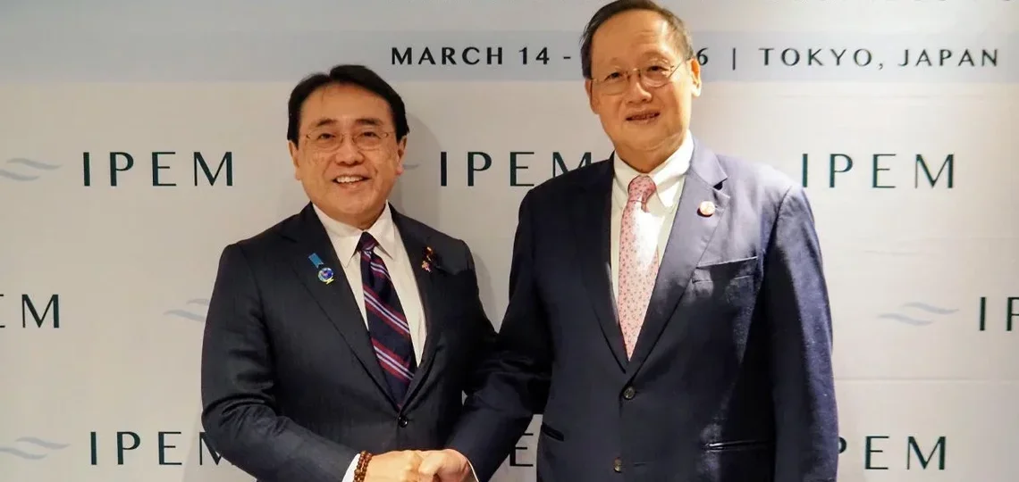 Singapour et le Japon signent un accord bilatéral de coopération énergie-climat