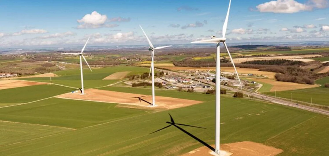 LCCC signe un record de 200 CfD pour 14,7 GW de renouvelables en AR7