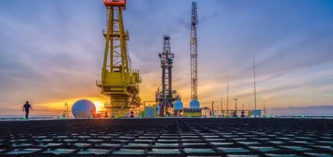 Total Starts Production of Zinia Phase 2 in Angola