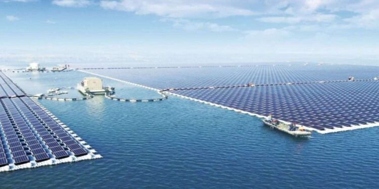 Tata Power Solar inaugure un projet Solaire Flottant
