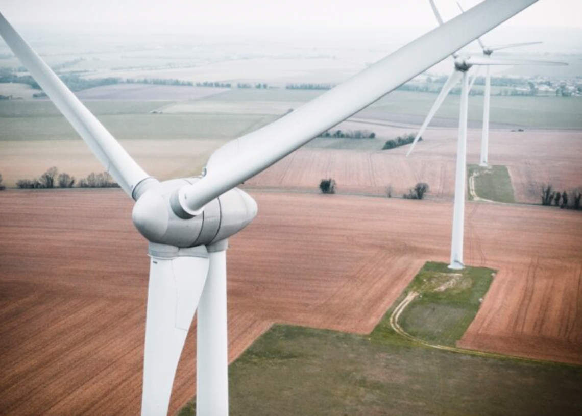 Transition énergétique : La nécessité d’une action politique selon l’AIE