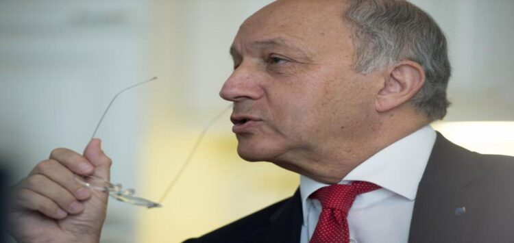 Fabius critique la Décision de la Cour suprême américaine
