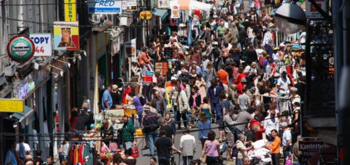 La prudence des investisseurs pèse sur les prix du pétrole