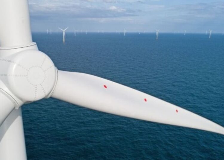 Le projet Hornsea 3 en péril : Orsted demande un soutien gouvernemental