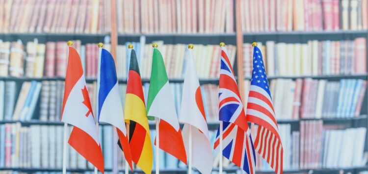 Japan calls for G7 cooperation on decarbonization