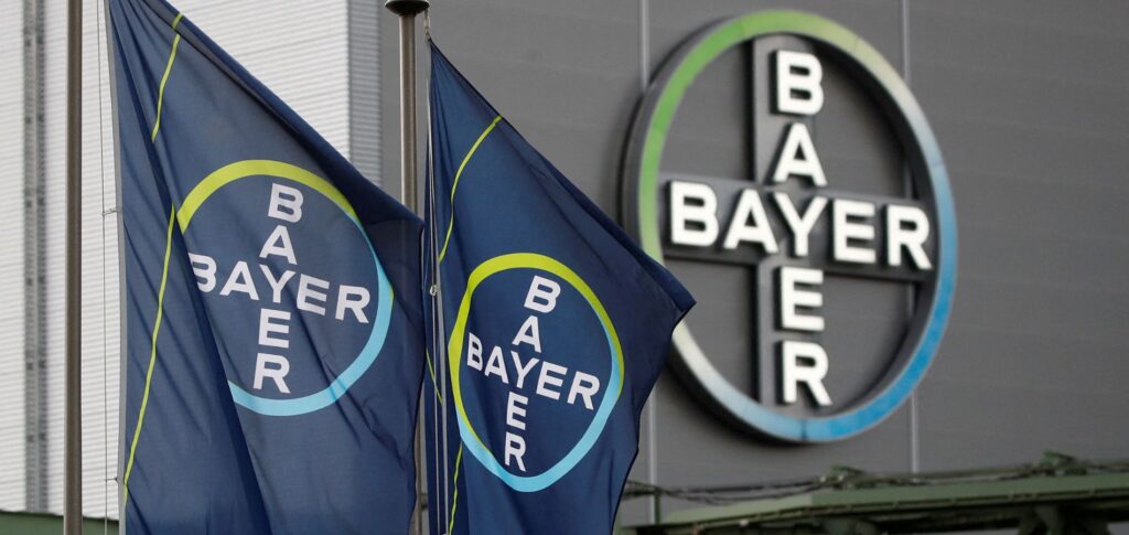 Bayer and Cat Creek Energy sign renewable energy agreement