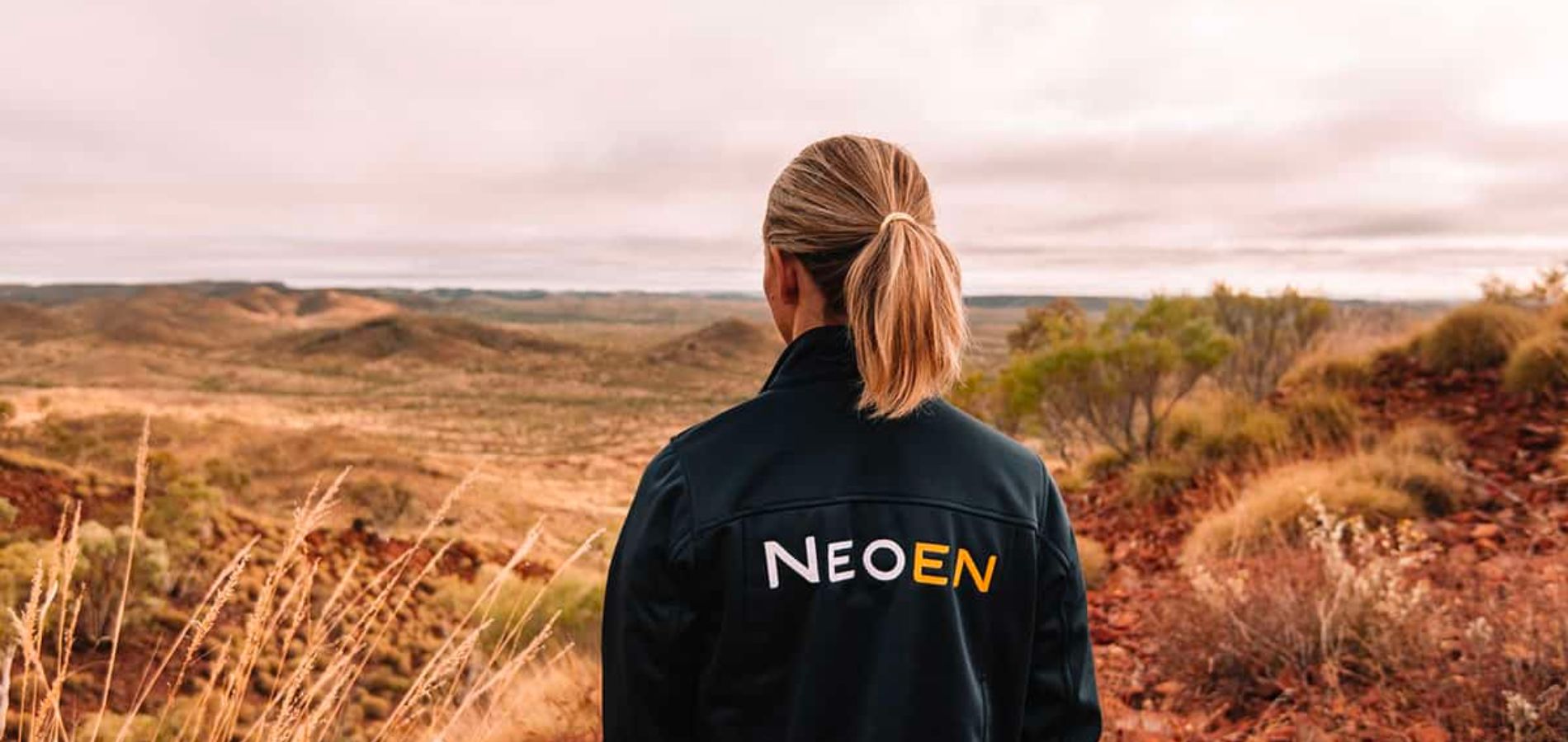 Neoen Optimiste malgré une Perte Nette