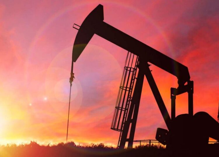 Le pétrole Monte à la Veille de l’Opep+, le gaz Baisse avec une Météo Clémente