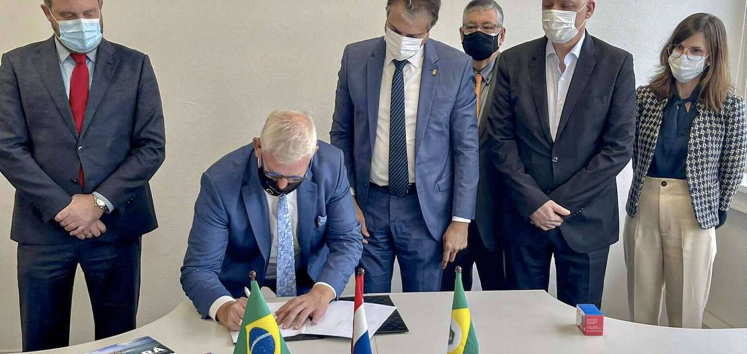 Brésil: John Kerry rencontre les Gouverneurs pour le Climat