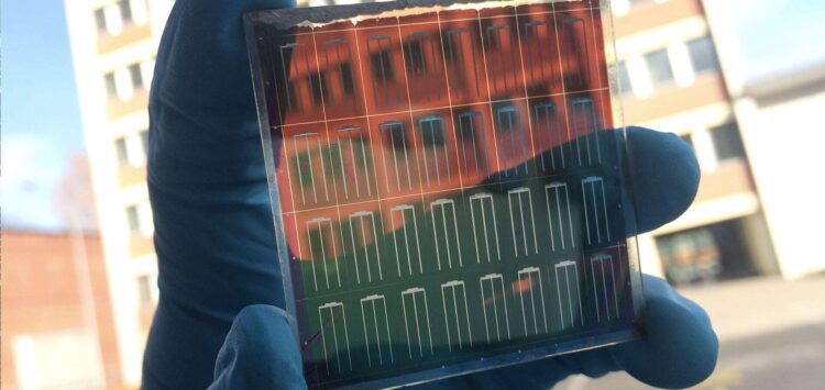 Cellule Solaire: en Route vers la Transparence et l’Efficacité