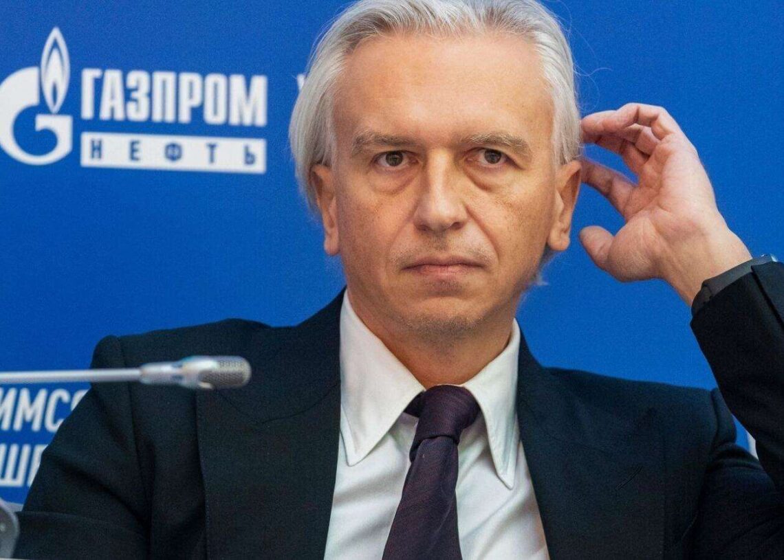 Gazprom Neft craint la Surproduction Pétrolière en 2022