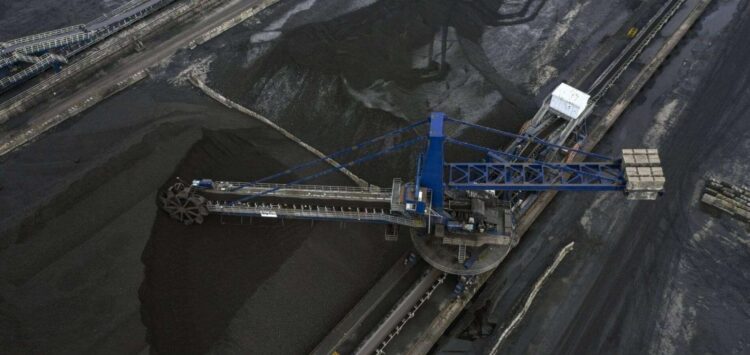 L’UE pourrait interdire le charbon russe