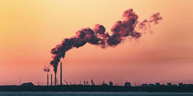 La Production prévue de Combustibles Fossiles dépasse l’Objectif Climatique de 1,5°C: ONU