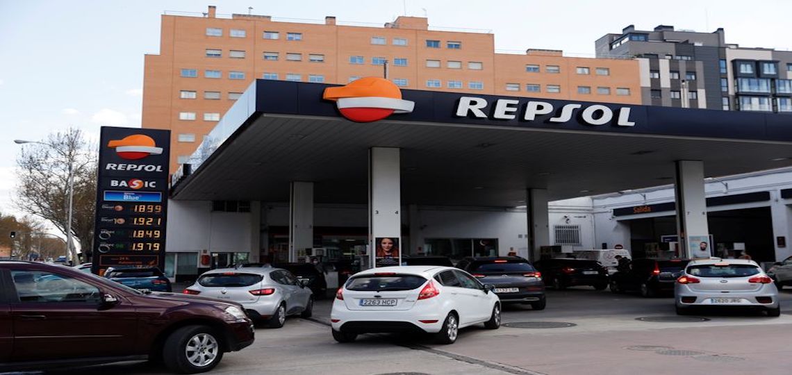 Repsol: 1st half profit hit by lower oil prices
