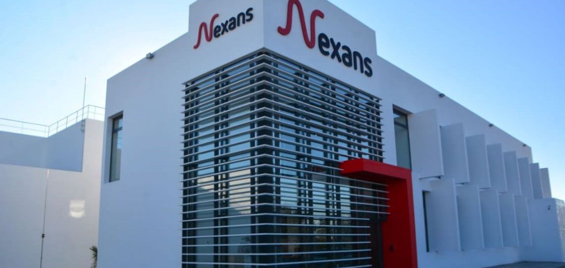 Nexans relève ses prévisions financières malgré un premier semestre mitigé.