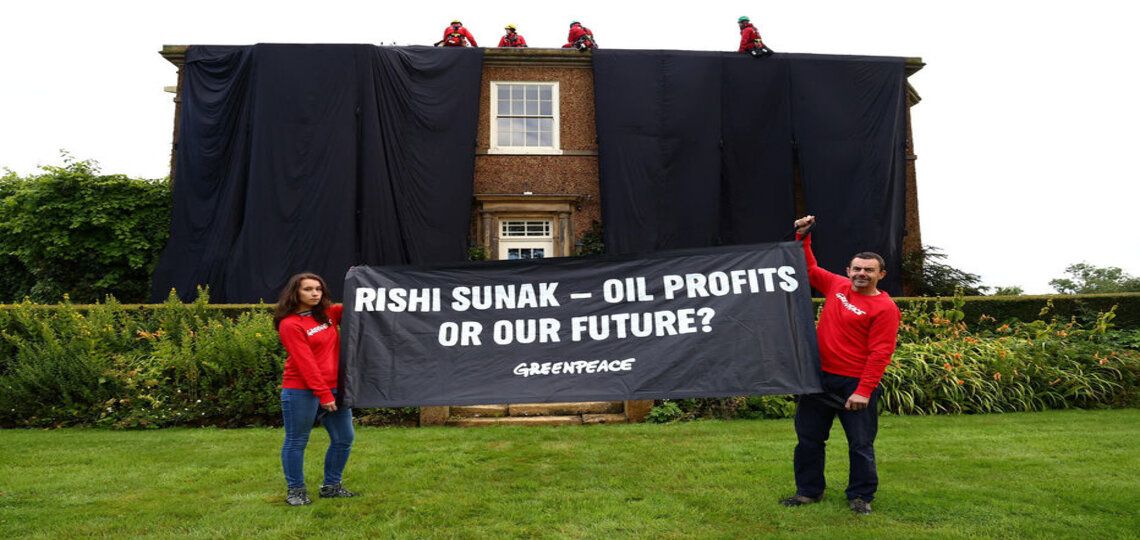 Greenpeace proteste contre Rishi Sunak par un acte symbolique