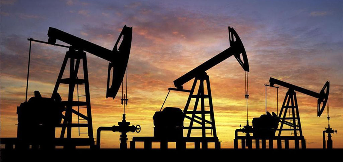 Les Stocks de Pétrole Américains surpassent les Attentes