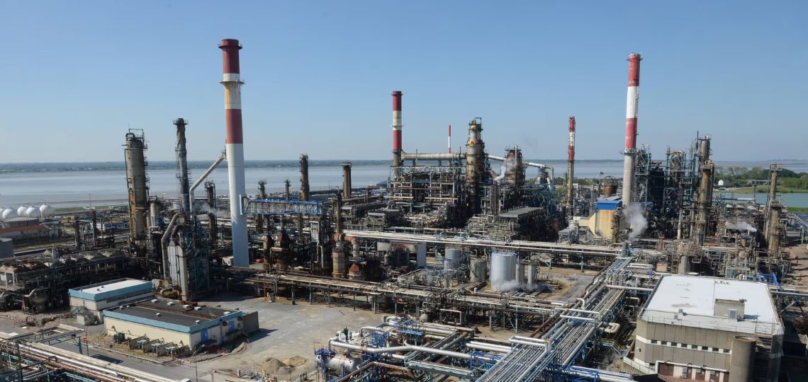 Between incidents and transitions, the future of French refineries in question