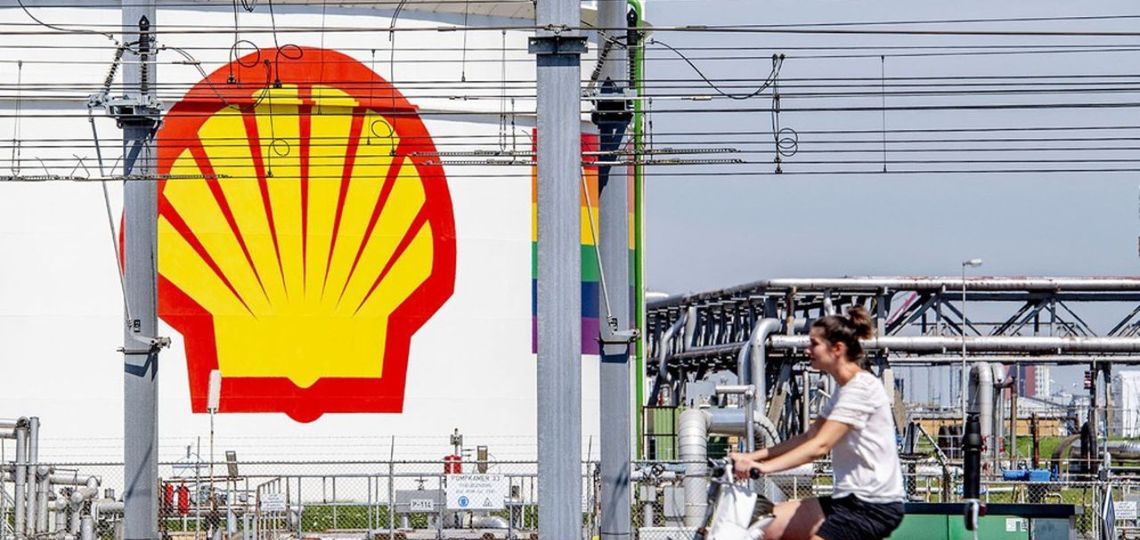 Shell anticipates lower gas sales in the first quarter of 2024