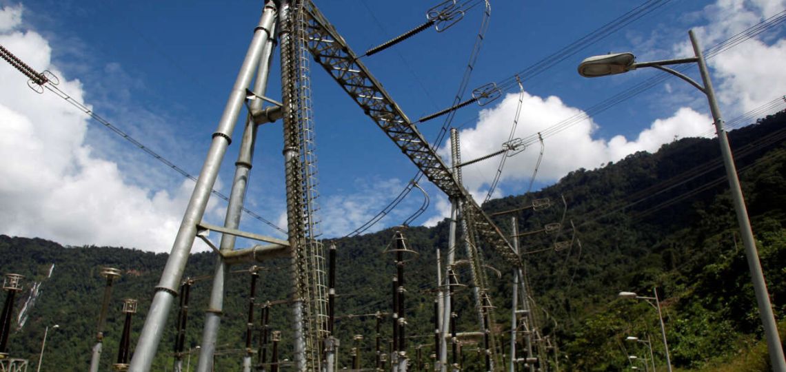 Crise énergétique: l’Équateur dit perdre 72 millions de dollars par jour