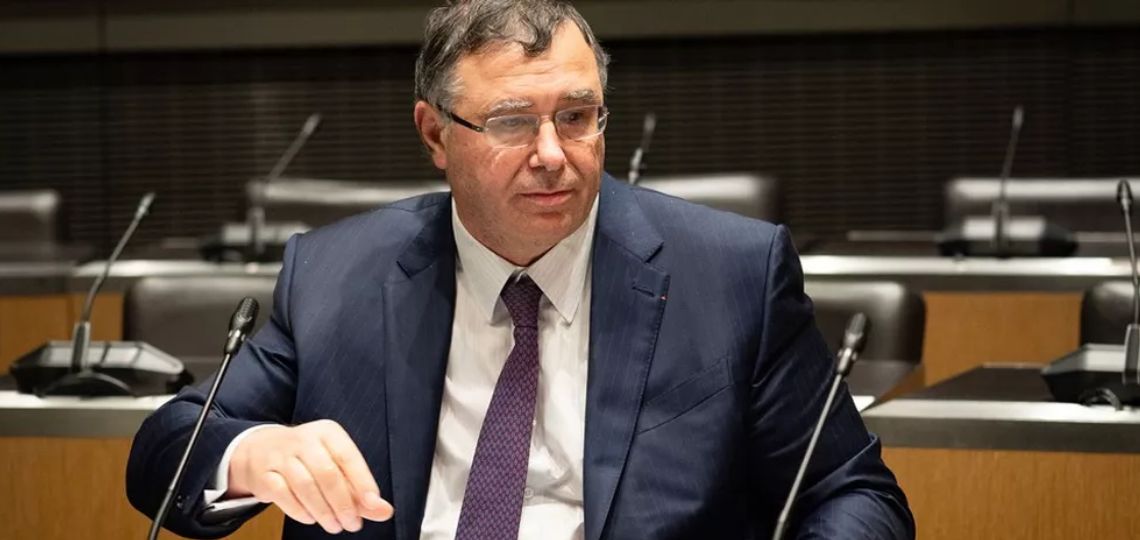 Au Sénat, le PDG de TotalEnergies défend sa vision de l’énergie du futur