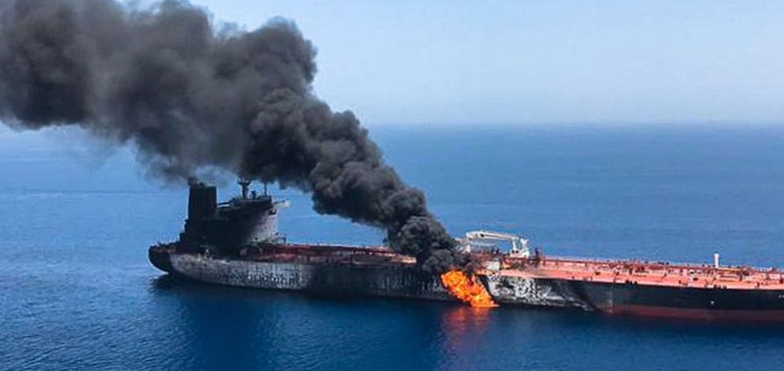 Houthi missile damages oil tanker off Yemen