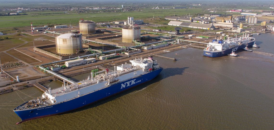 Global LNG markets face a precarious balance