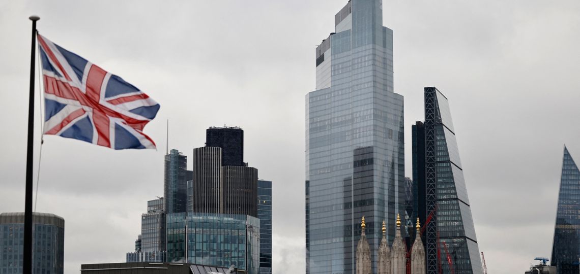 The UK strengthens its climate targets