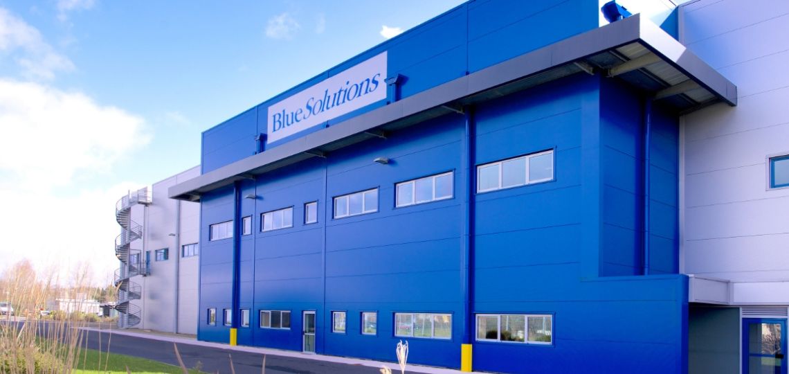 Blue Solutions investit 2,2 milliards d’euros pour développer des batteries