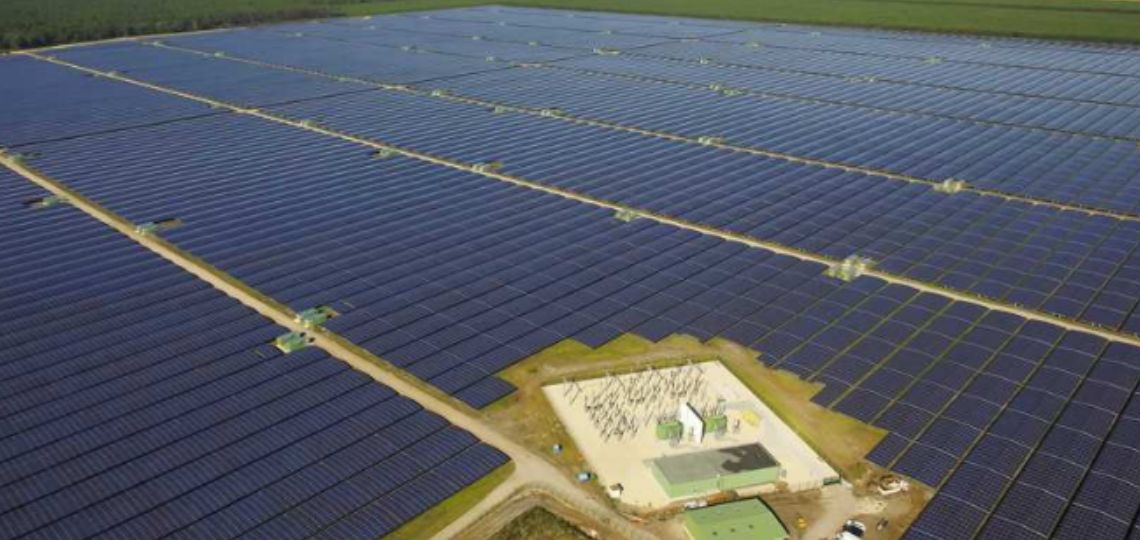 États-Unis: Record Trimestriel avec 75% de Nouvelles Capacités Solaires