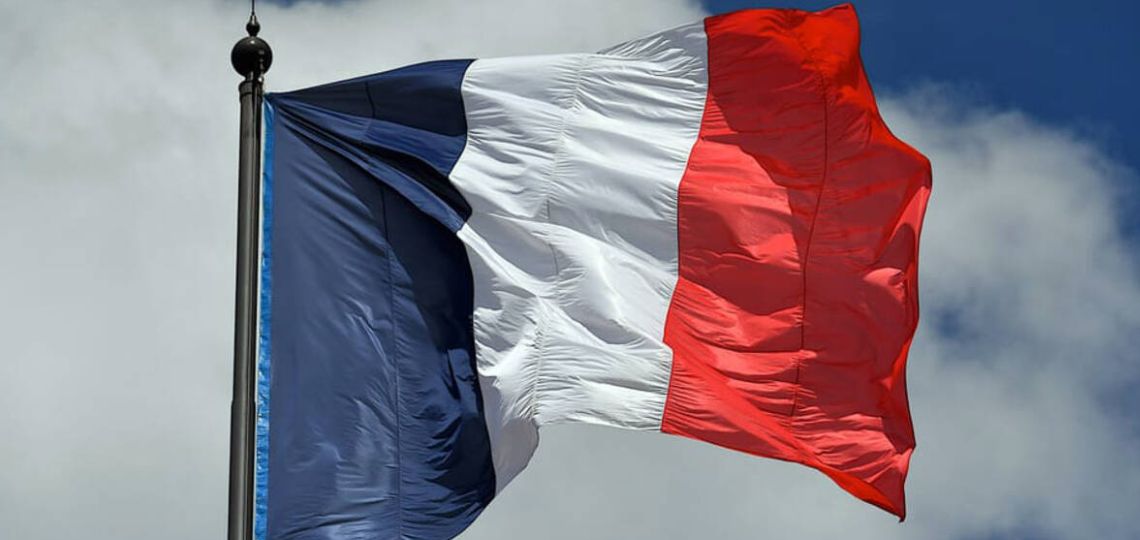 France: Le Gouvernement Suspend la Hausse de 1% Prévue pour le 1er Août