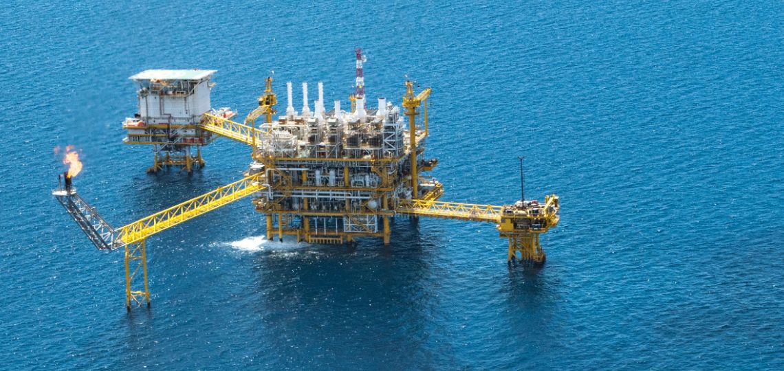 Chevron et Exxon Mobil : Conflit de Contrôle en Guyana