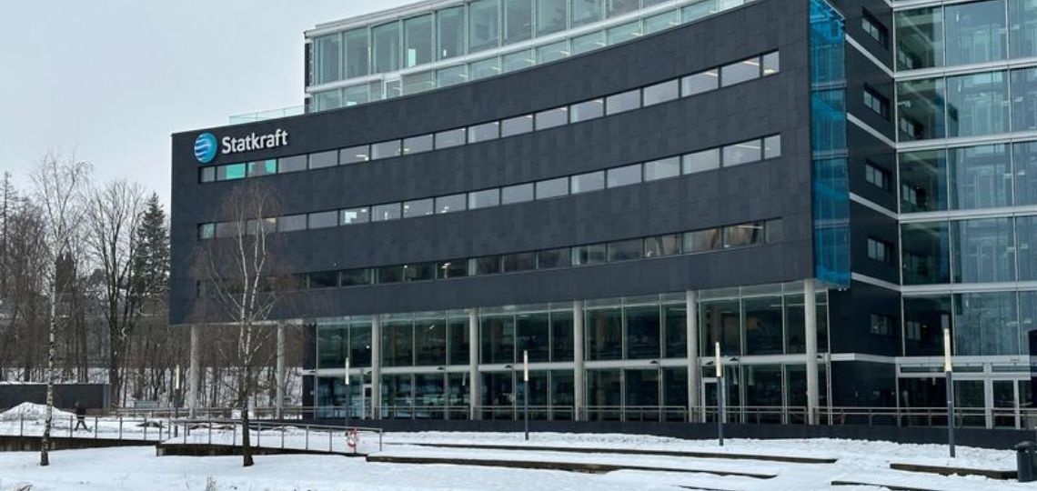 Statkraft signs 10-year PPA for 80MW UK solar farm