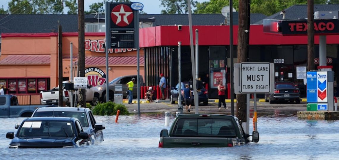 Tempête Béryl : Inondations et Coupures de Courant au Texas