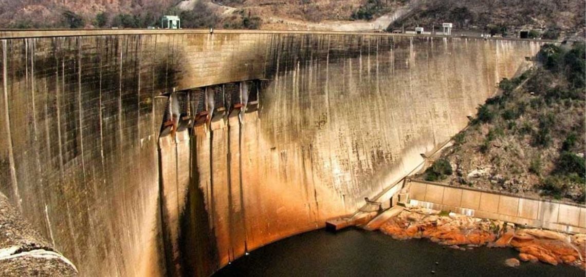 Zambia extends power cuts to 17 hours a day