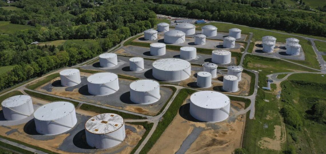 U.S. Crude Oil Inventories Fall Sharply