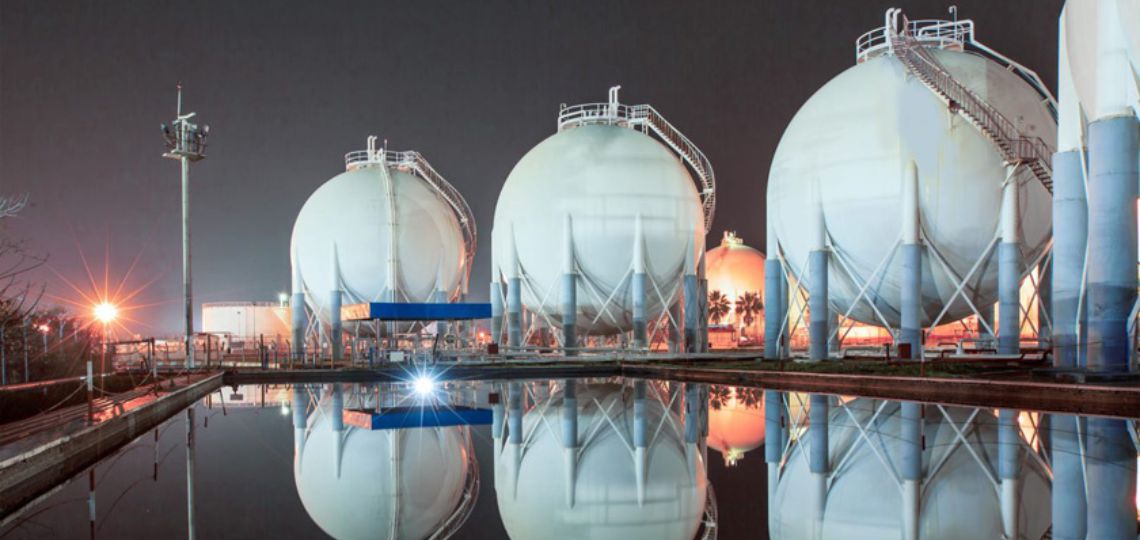 United States: natural gas inventories to hit record high in October