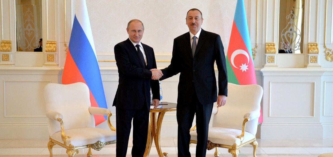 Poutine en Azerbaïdjan : Renforcement des Coopérations Énergétiques Stratégiques