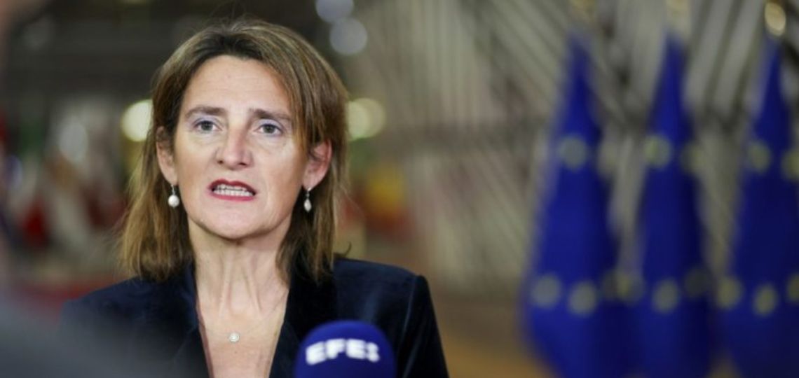 Teresa Ribera : Stratégie énergétique et transition verte à Bruxelles