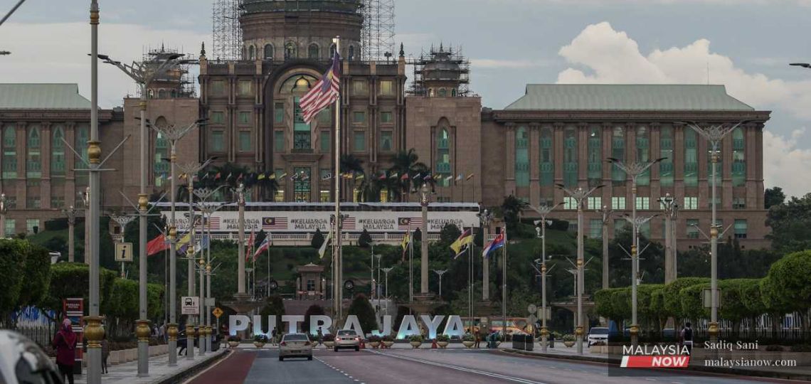 La Malaisie instaure une taxe carbone pour 2026 et réaffirme ses objectifs de décarbonisation dans le Budget 2025