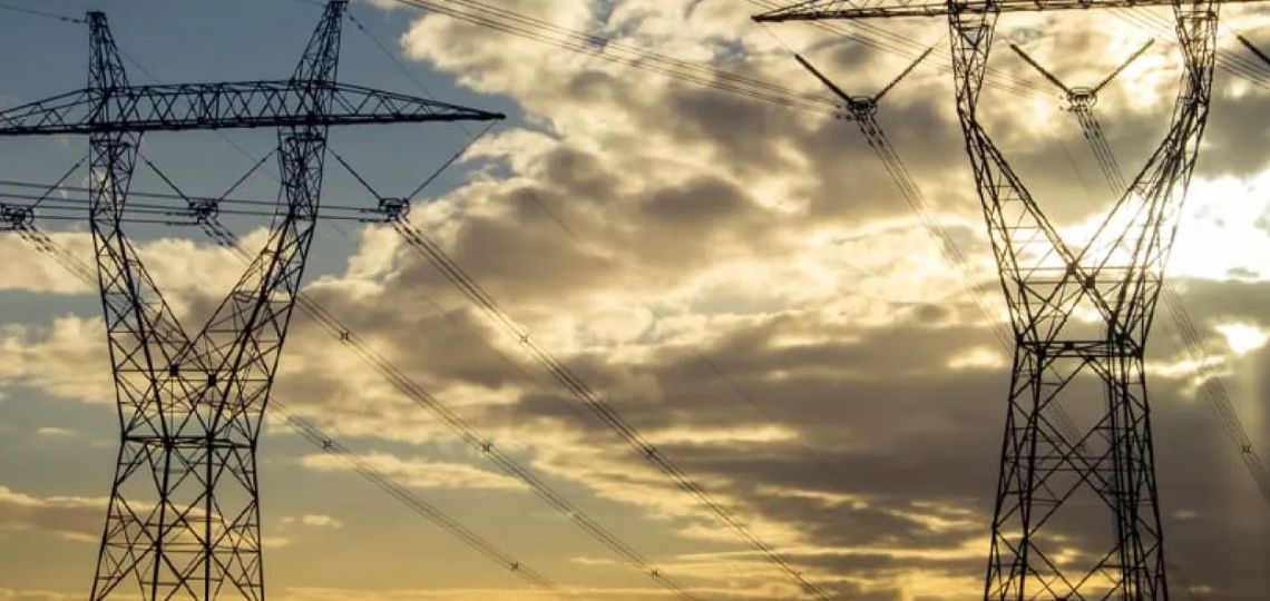 France: Eight Suppliers Refuse to Comply with CRE Rules