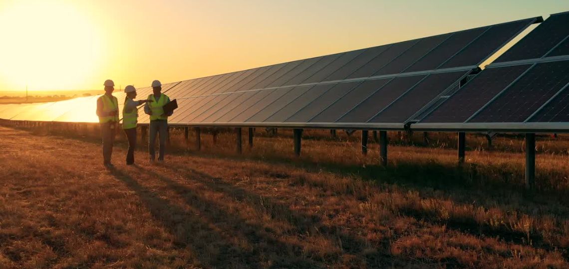 Gensol Engineering décroche un contrat de 81,6 millions AED à Dubaï pour des installations solaires