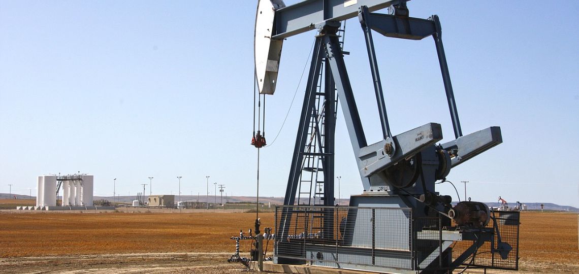 India and China at the Heart of Global Oil Dynamics in 2025