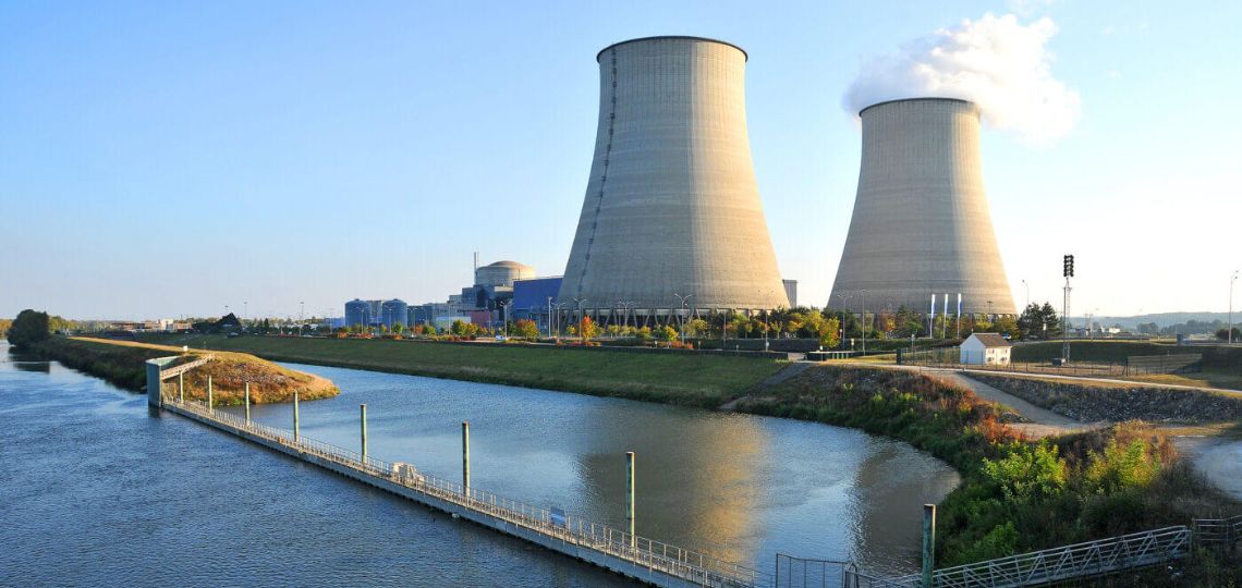 Le nucléaire en France : 10 000 postes ouverts, une filière en quête de talents