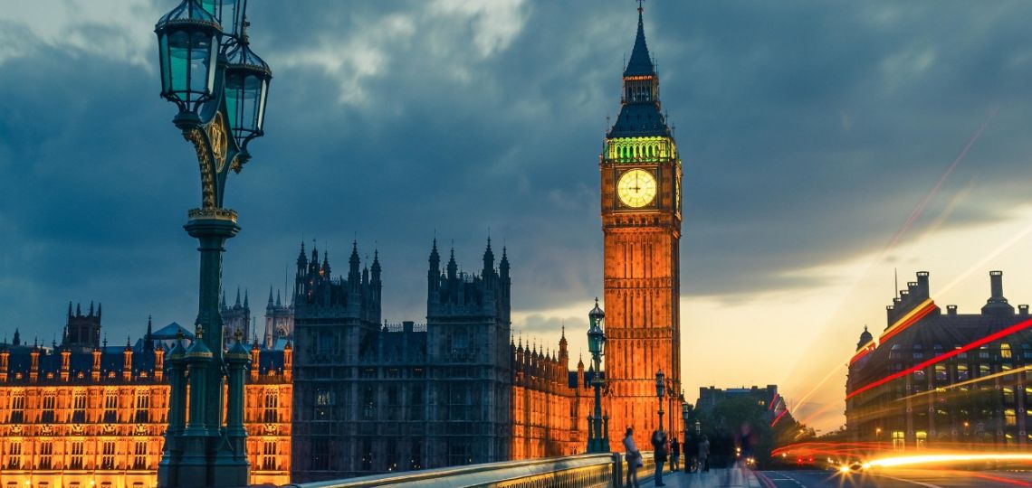 Le Royaume-Uni investit 42 milliards d’euros pour moderniser son réseau électrique