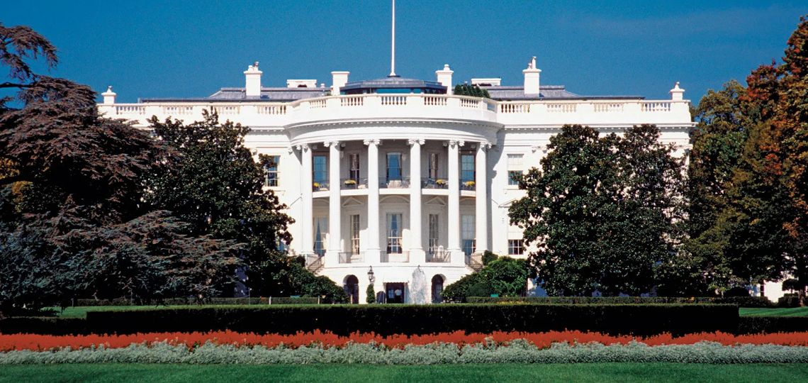 Washington critique les politiques anti-fossiles lors du sommet de l’AIE