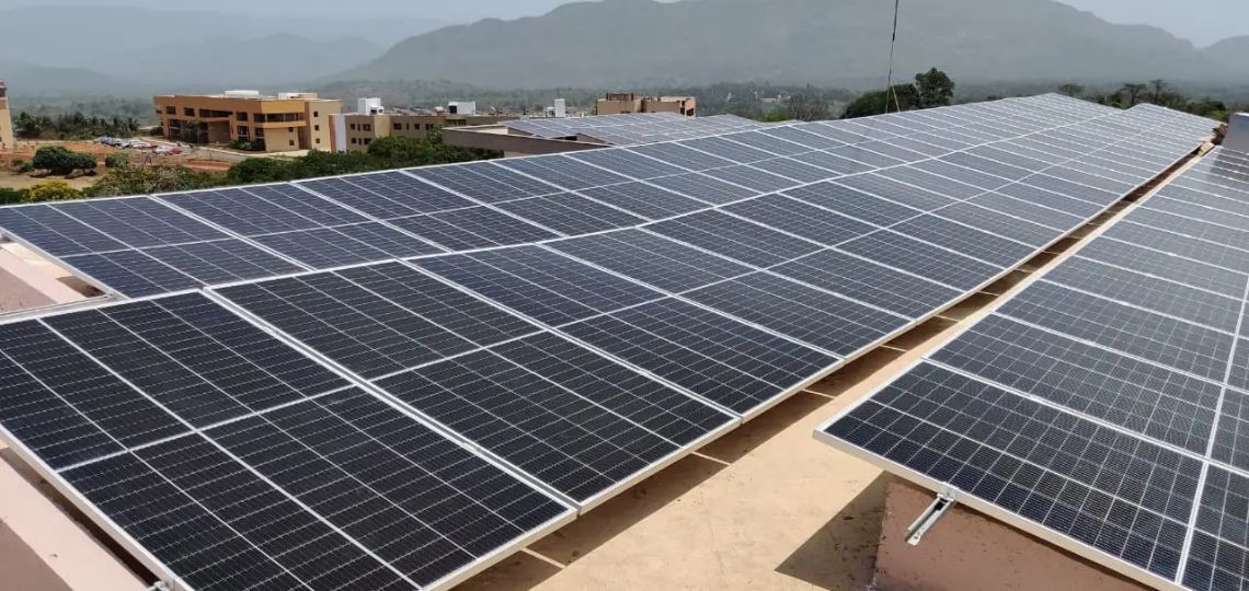 VALOREM et Arkéa structurent 22 M€ de dette pour 63 toitures solaires