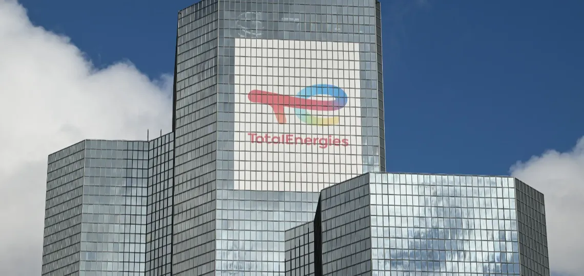 TotalEnergies adjusts share buybacks and strengthens employee shareholding for 2026
