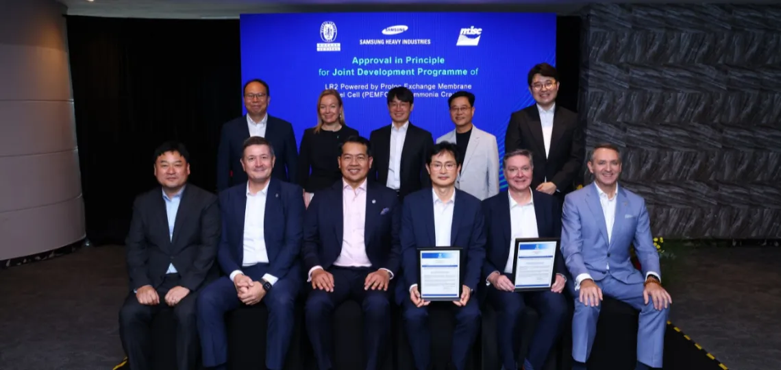 VINSSEN propulse un navire-citerne LR2 entièrement alimenté par pile à combustible à ammoniac